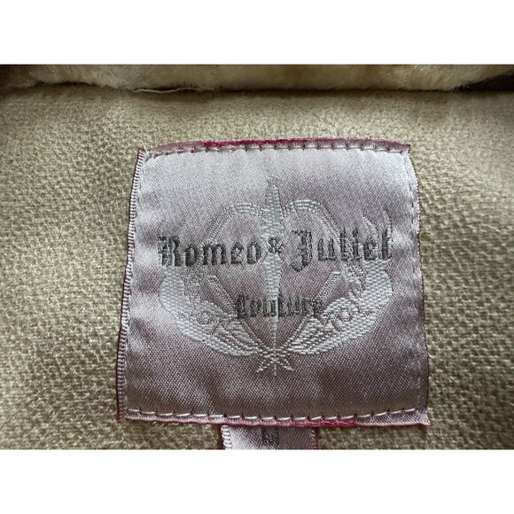 Romeo + Juliet Couture women size medium faux fur polyester vest - Picture 10 of 11